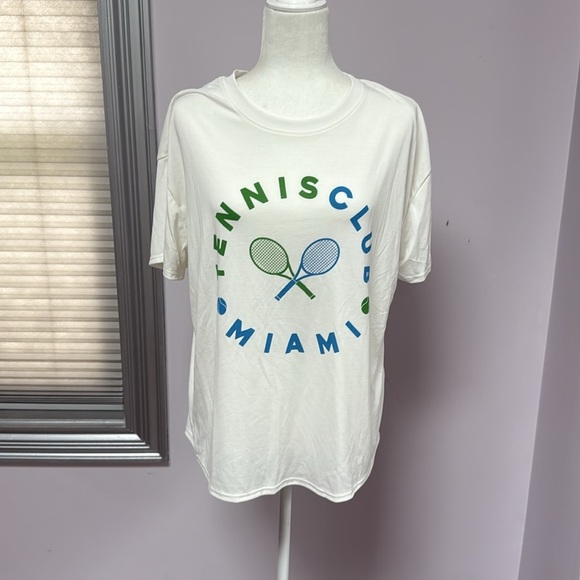 Green Envelope Tops - Green Envelope Ivory tennis club Miami oversize T-shirt size L